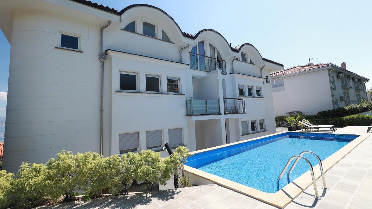 Sea View Apartment In Ičići Zewnętrze zdjęcie